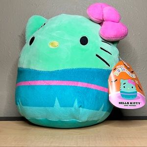 ZOMBIE HELLO KITTY SQUISHMALLOW “8 *brand new with tags*
